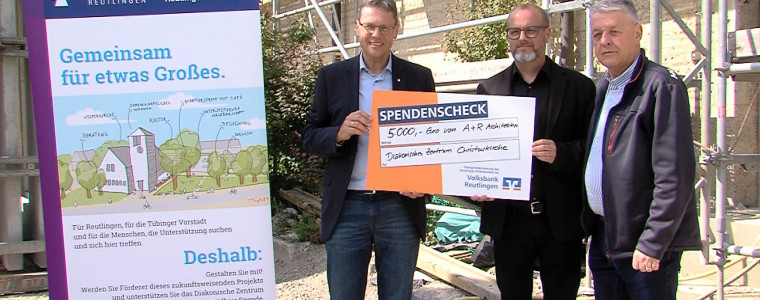 5.000 Euro Spenden&uuml;bergabe