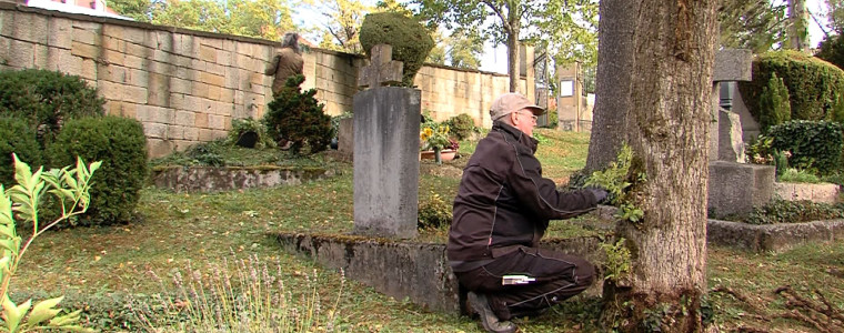 Pflegeeinsatz auf dem Stadtfriedhof T&uuml;bingen